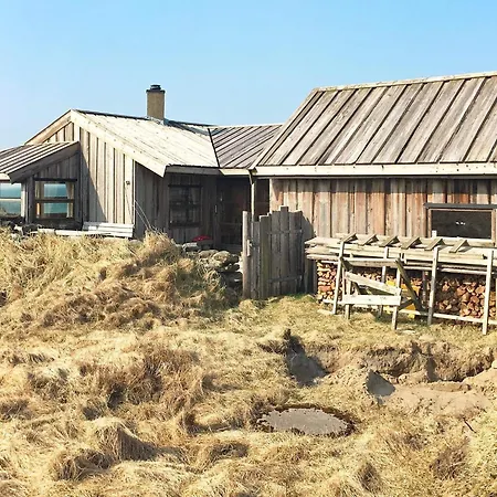 8 Person Holiday Home In Voll-By Traum سولا